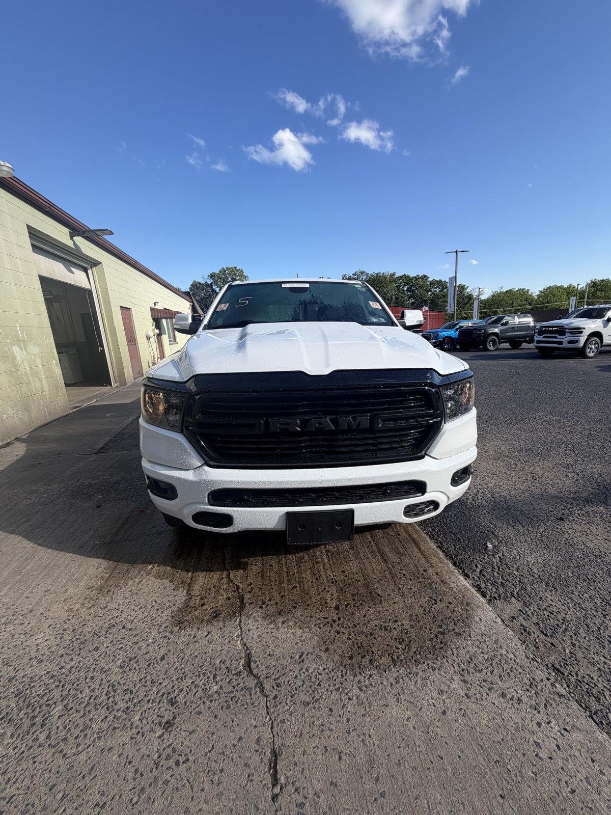 ram ram 1500 pickup 2020 1C6SRFFT8LN183293 image ram ram 1500 pickup 2020 1C6SRFFT8LN183293 image
